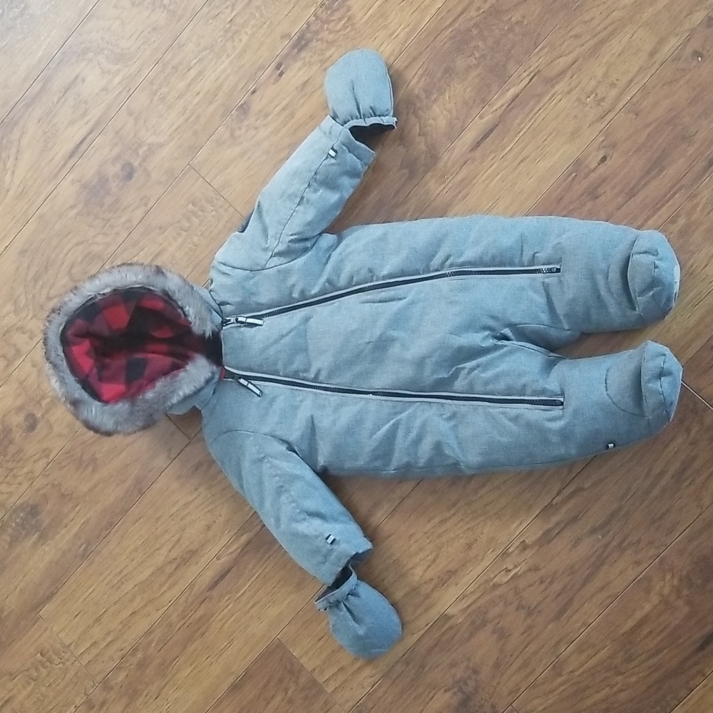 Canadiana snowsuit 3-6m. Grey w red and black plaid hood.